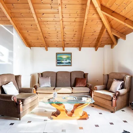 Stilvi Ic - Idyllic And Picturesque View In A Cozy Loft *