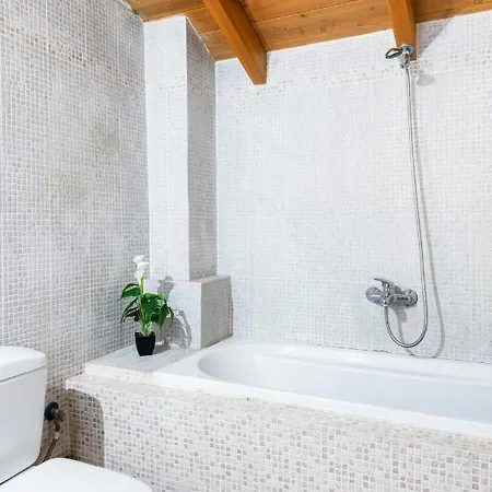 Stilvi Ic - Idyllic And Picturesque View In A Cozy Loft