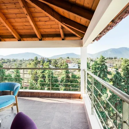 Apartamento Stilvi Ic - Idyllic And Picturesque View In A Cozy Loft Chalkís